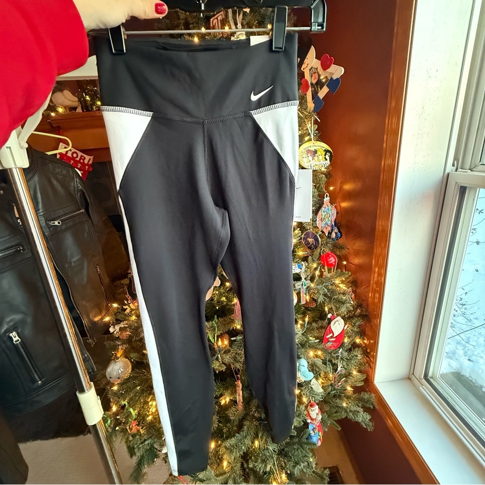New Nike Drifit Black Training Leggings Size Xs